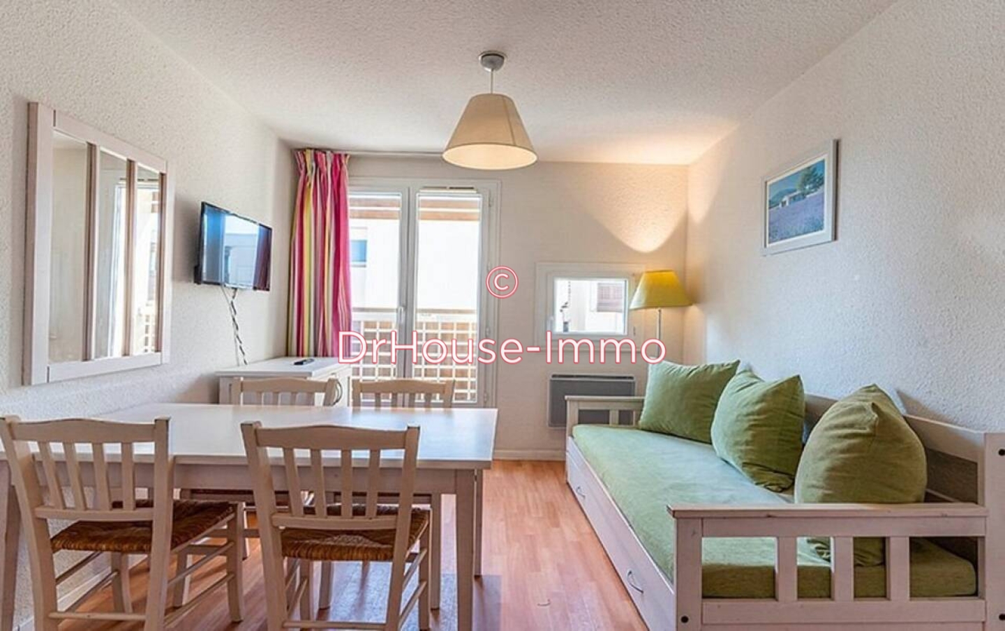Photo 3 : Vente Appartement 2 pièces La Londe-les-Maures 27 m²