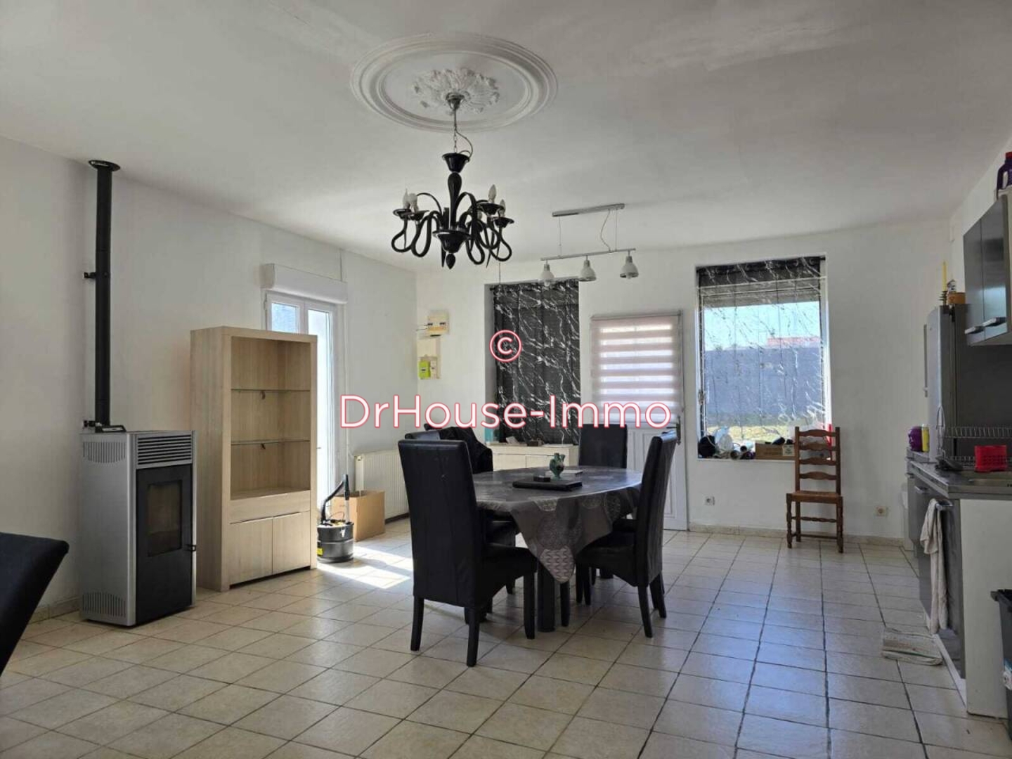 Photo 2 : Vente Immeuble 9 pièces Offoy 169 m²