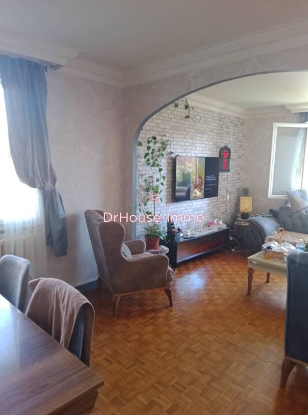 Photo 2 : Vente Maison 5 pièces Saint-Céré 109 m²