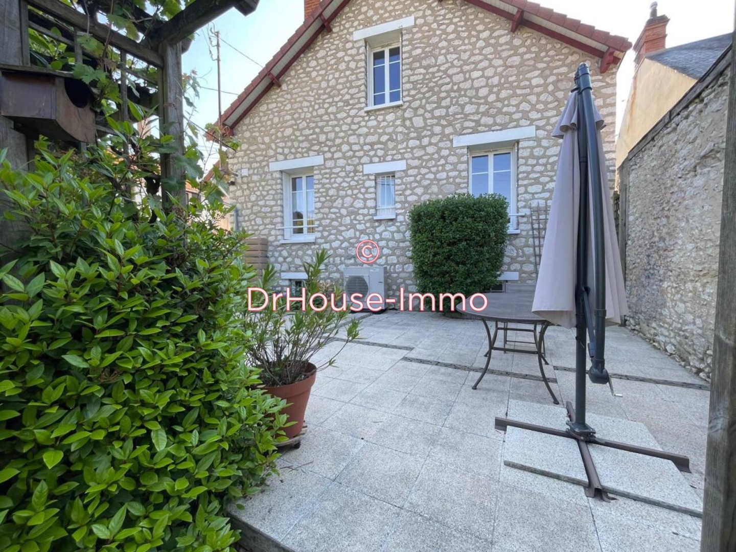 Photo 1 : Vente Maison 5 pièces Montargis 101 m²