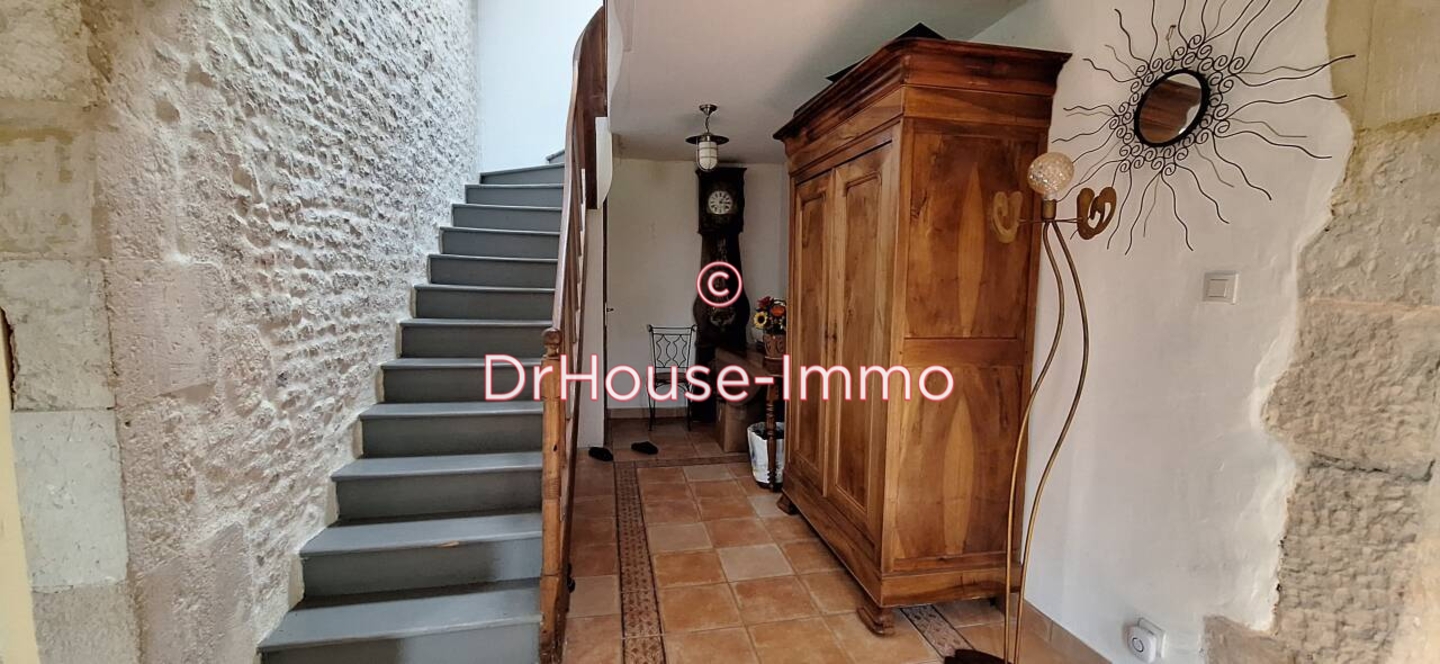 Photo 3 : Vente Maison 7 pièces Velluire 201 m²