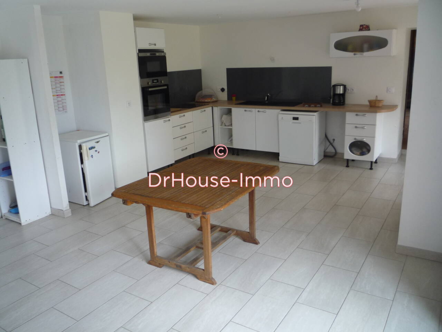 Photo 2 : Vente Maison 5 pièces Cléré-les-Pins 159 m²