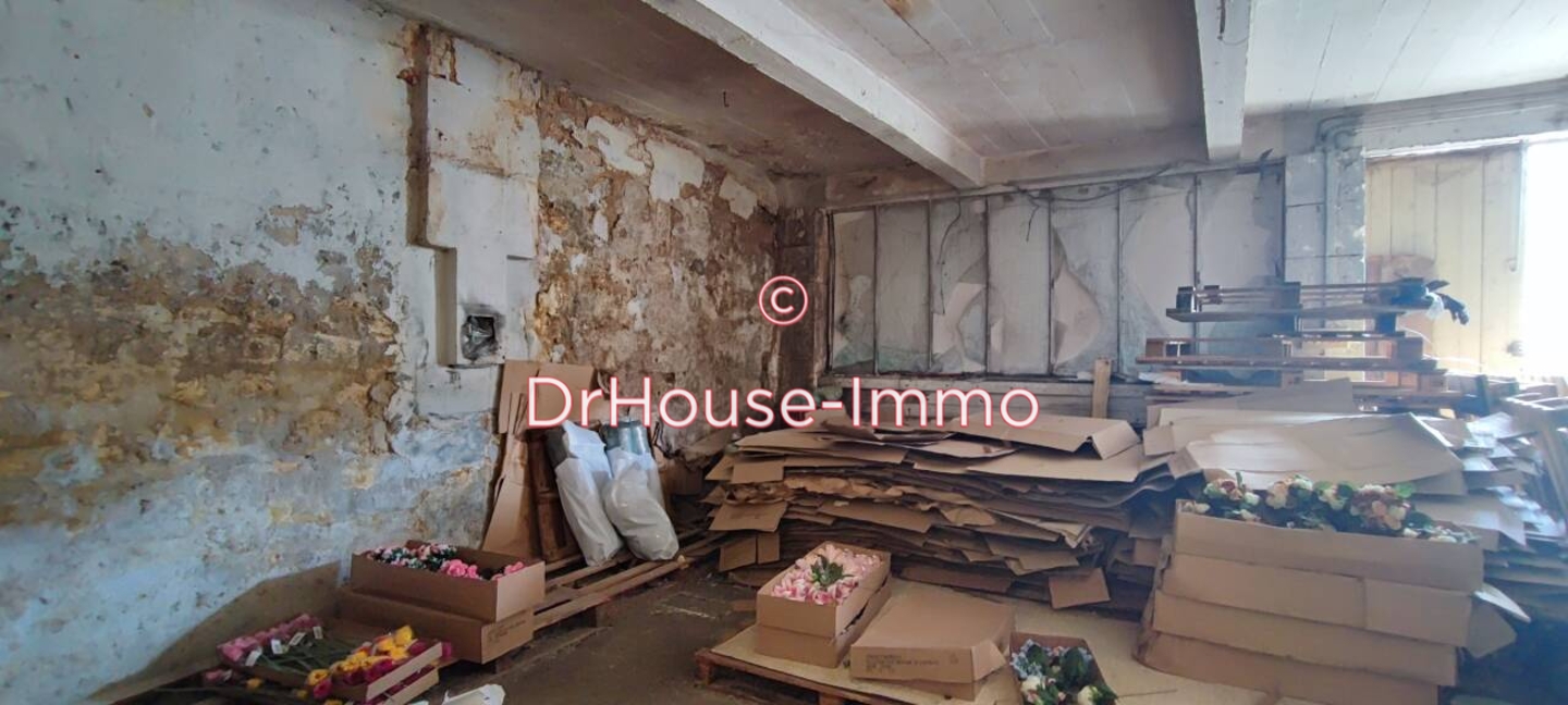 Photo 3 : Vente Immeuble 10 pièces La Couronne 289 m²