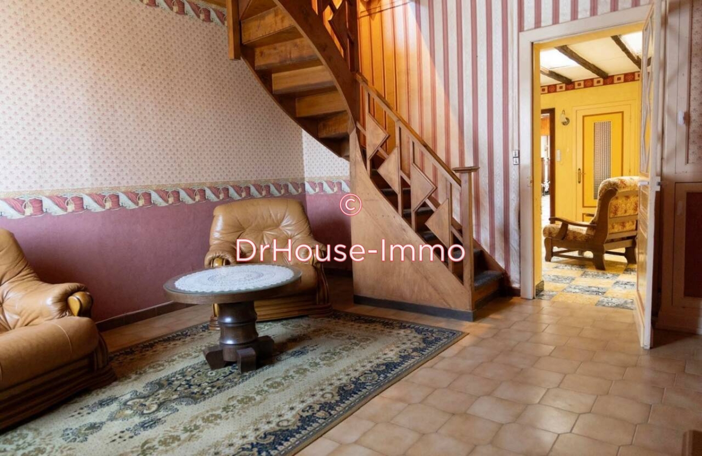 Photo 2 : Vente Maison 10 pièces Allouagne 390 m²
