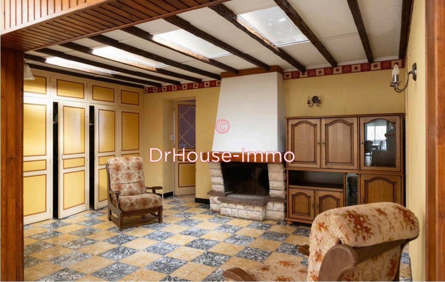 Photo 1 : Vente Maison 10 pièces Allouagne 390 m²