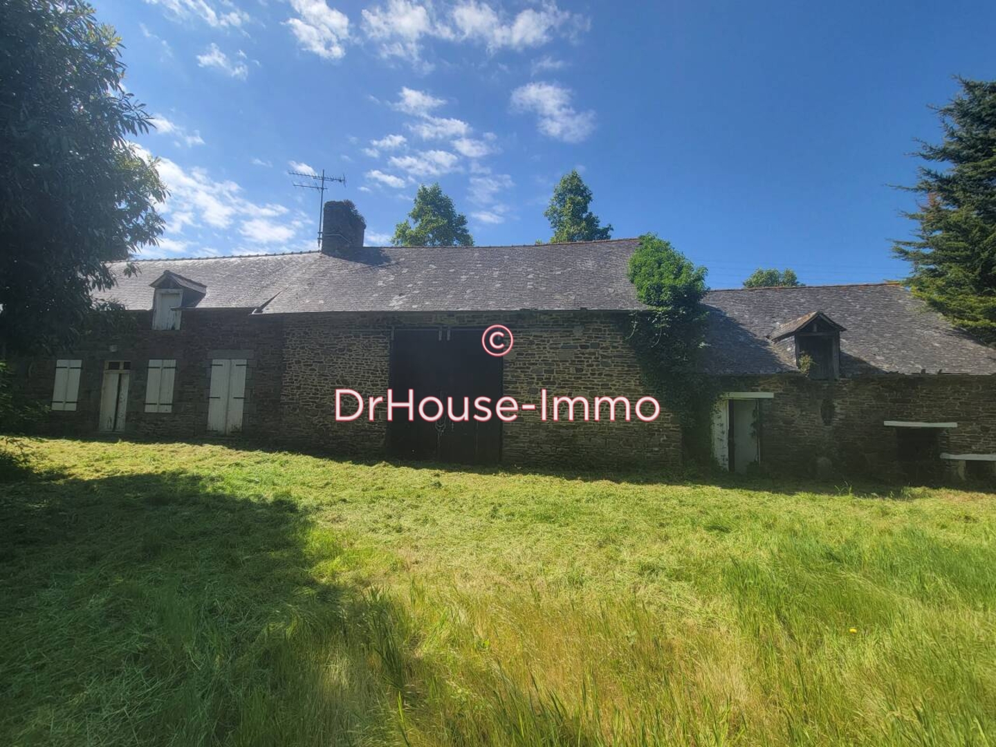 Photo 1 : Vente Maison 4 pièces Dol-de-Bretagne 100 m²