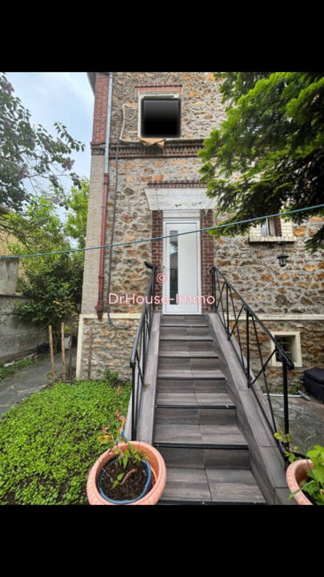 Photo 1 : Vente Maison 3 pièces Bondy 112 m²