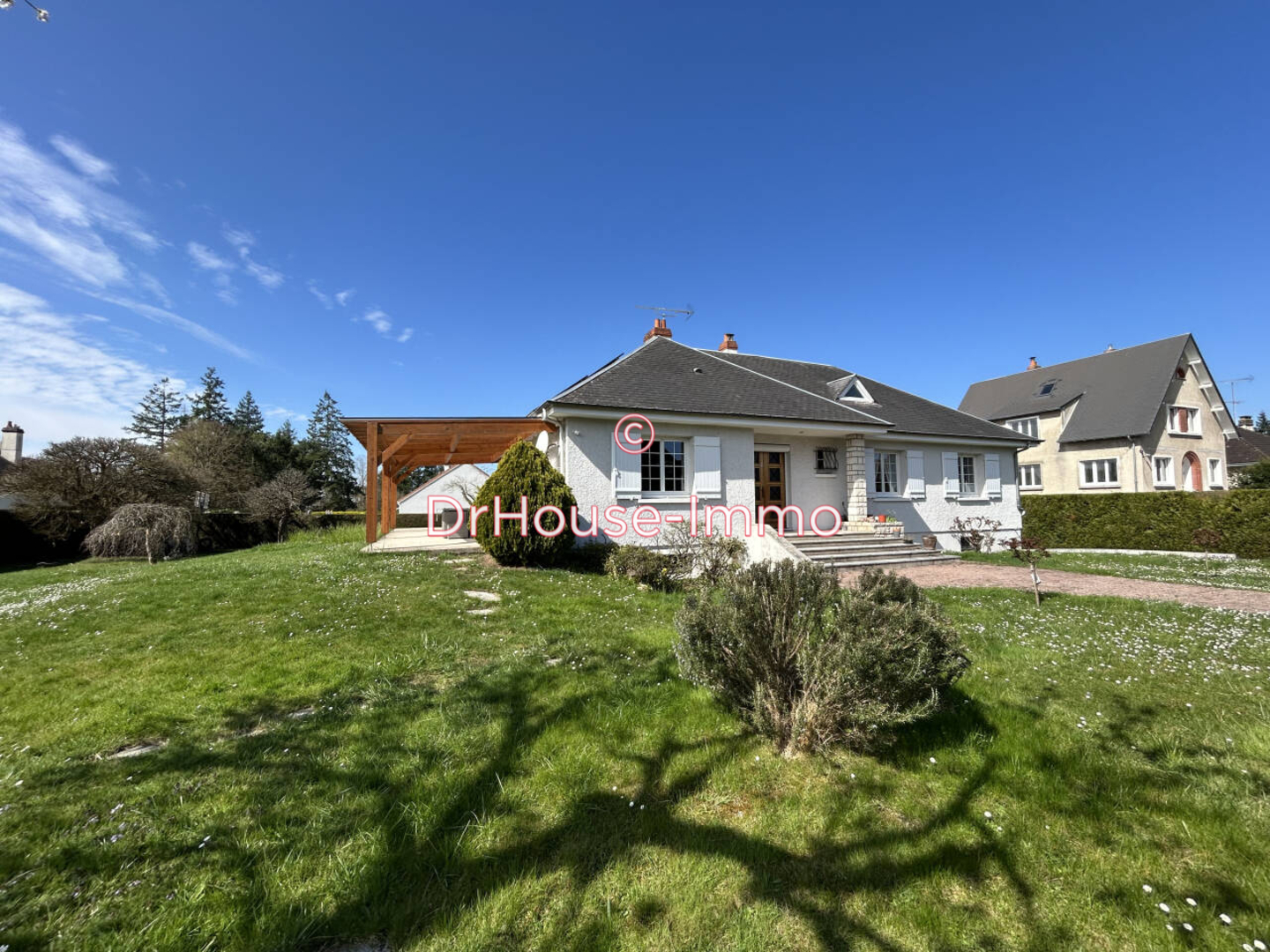 Photo 1 : Vente Maison 7 pièces Amilly 174 m²