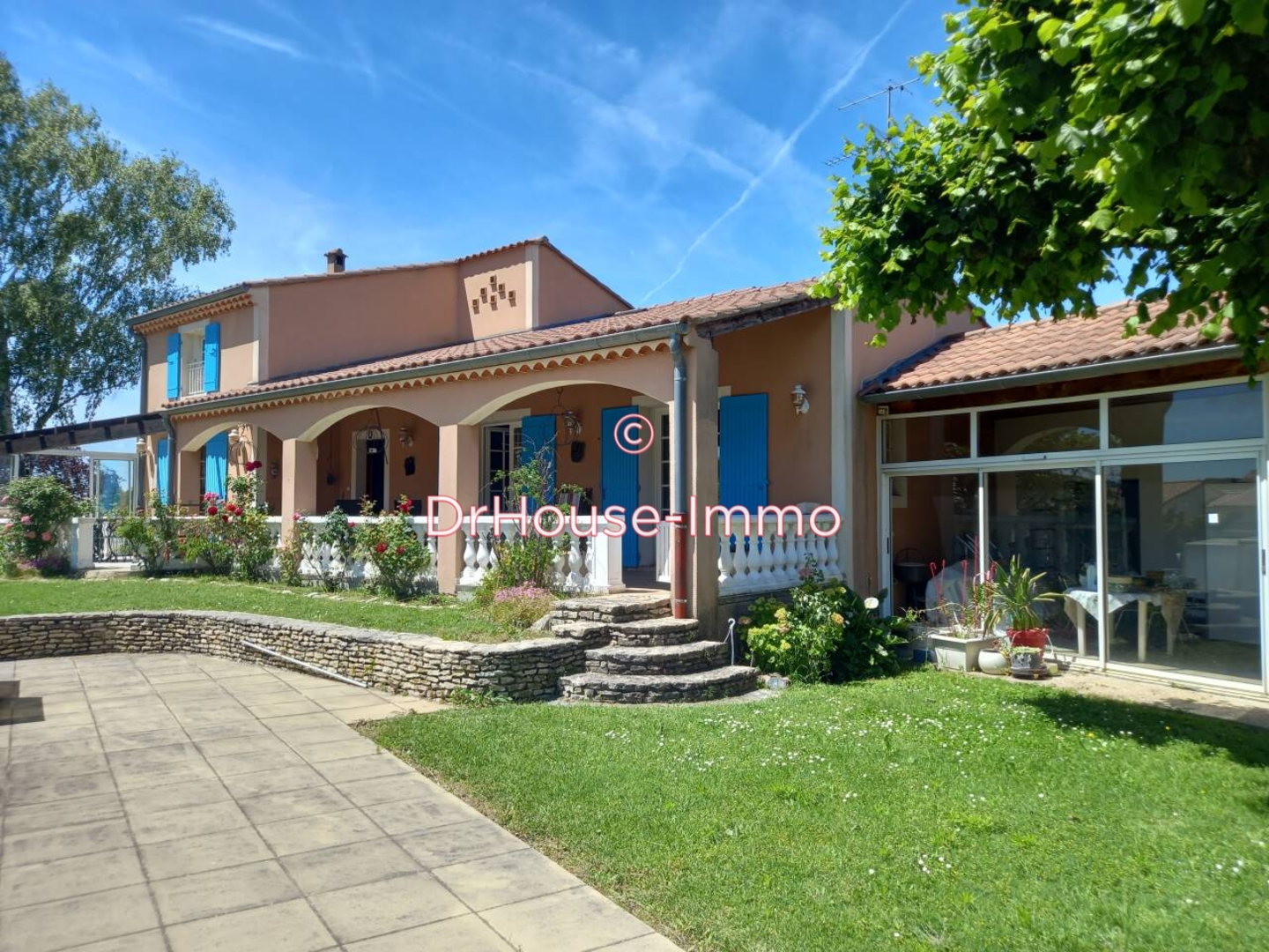 Photo 2 : Vente Maison 6 pièces Charols 140 m²