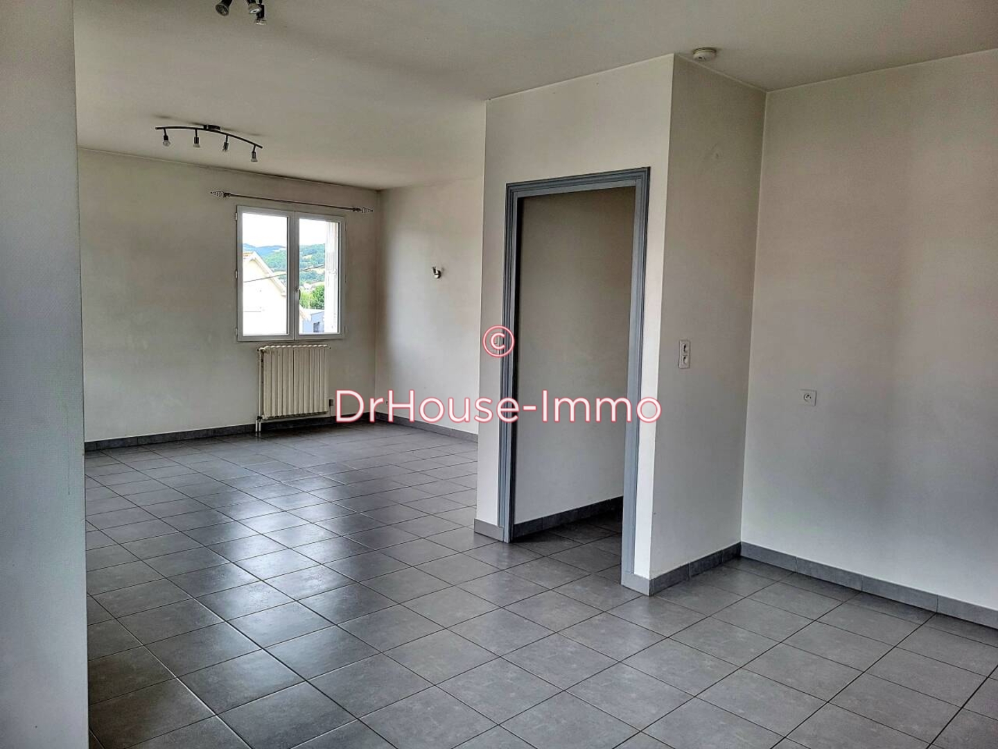 Photo 3 : Vente Appartement 4 pièces Brives-Charensac 90 m²