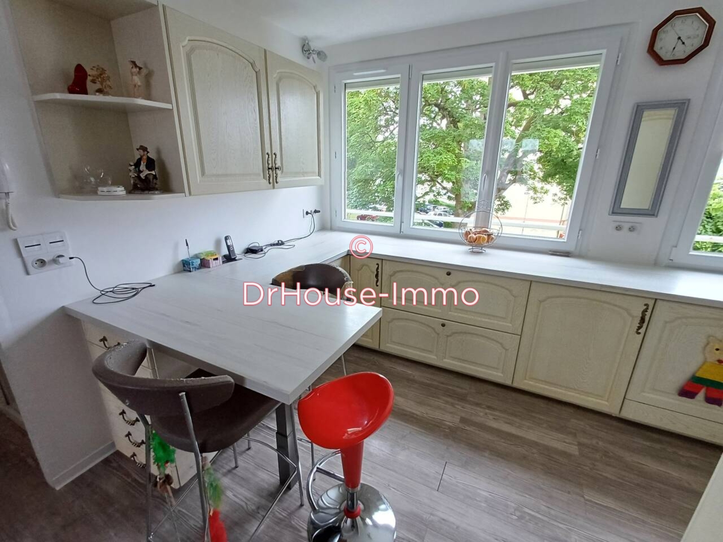 Photo 2 : Vente Appartement 4 pièces Saint-Quentin 77 m²