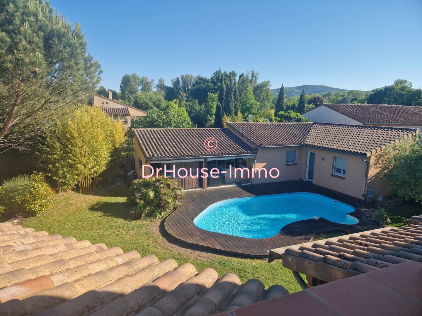 Photo 3 : Vente Maison 7 pièces Saint-Jean-du-Falga 215 m²