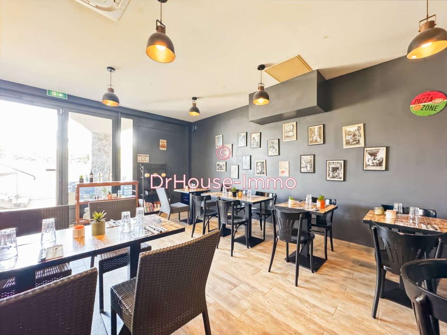 Photo 1 : Vente Commerce 3 pièces Pourrières 66 m²