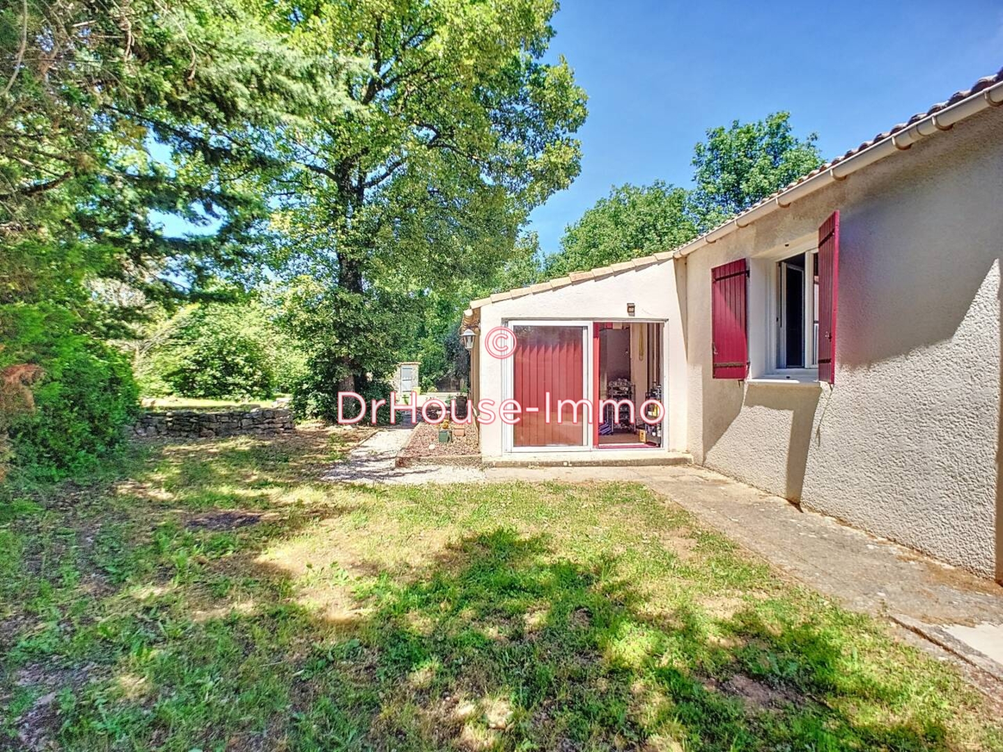 Photo 3 : Vente Maison 7 pièces Saint-Maximin-la-Sainte-Baume 160 m²