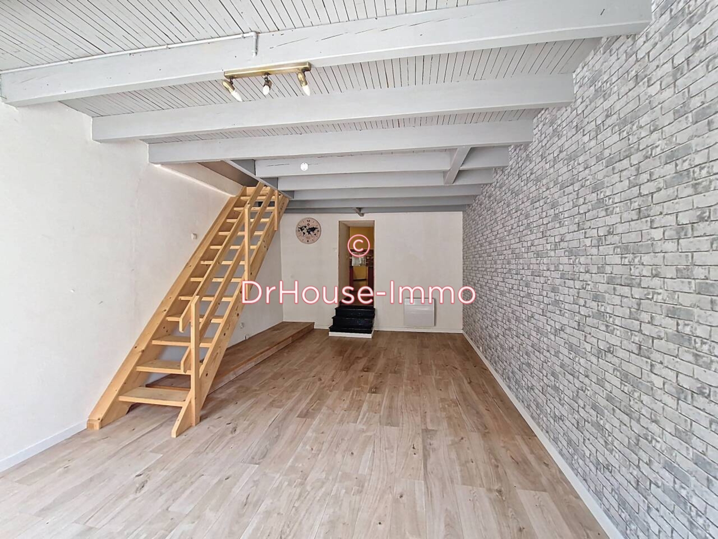 Photo 2 : Vente Maison 3 pièces Azay-sur-Thouet 77 m²