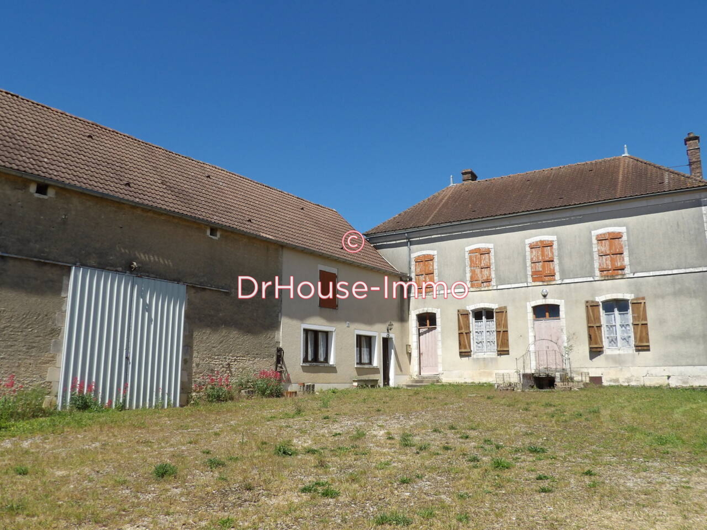 Photo 1 : Vente Maison 5 pièces Taingy 131 m²