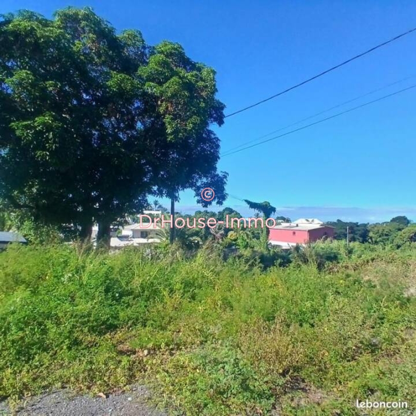 Photo 1 : Vente Terrain Saint-Pierre 327 m²