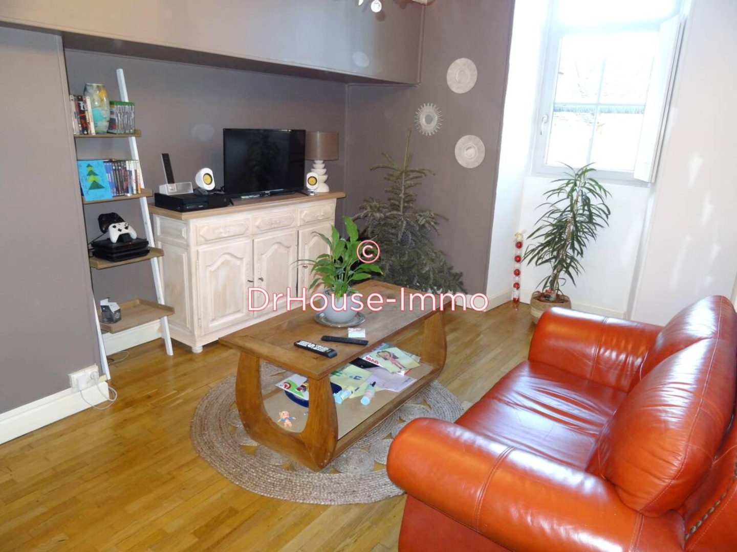 Photo 2 : Vente Immeuble Châtillon-sur-Seine 900 m²