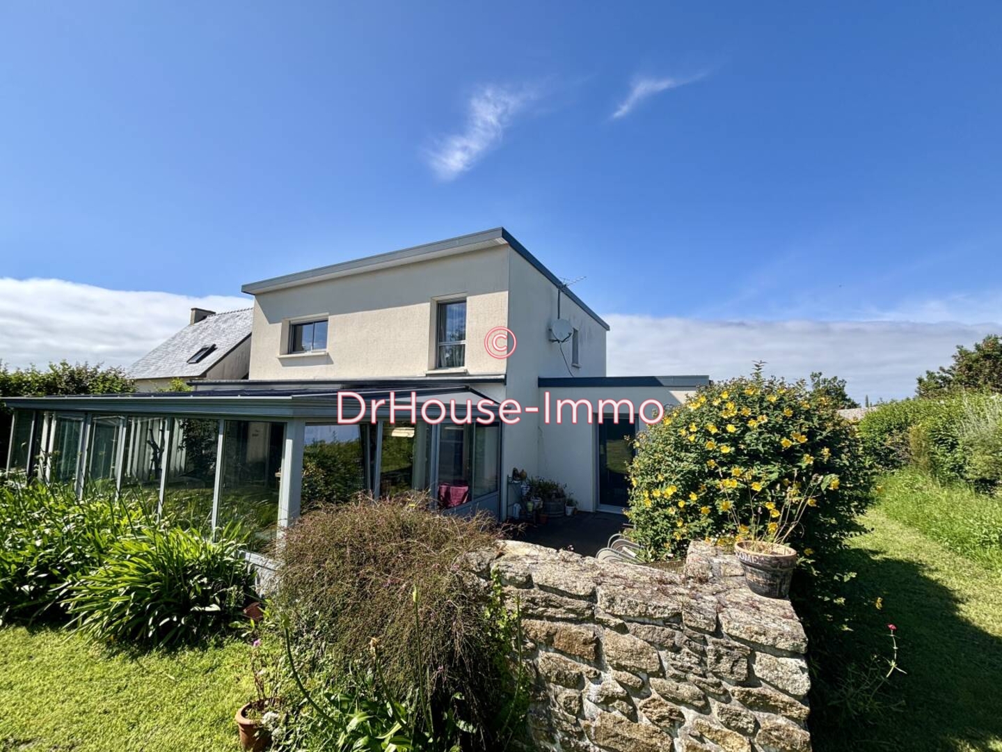 Photo 1 : Vente Maison 6 pièces Guissény 190 m²