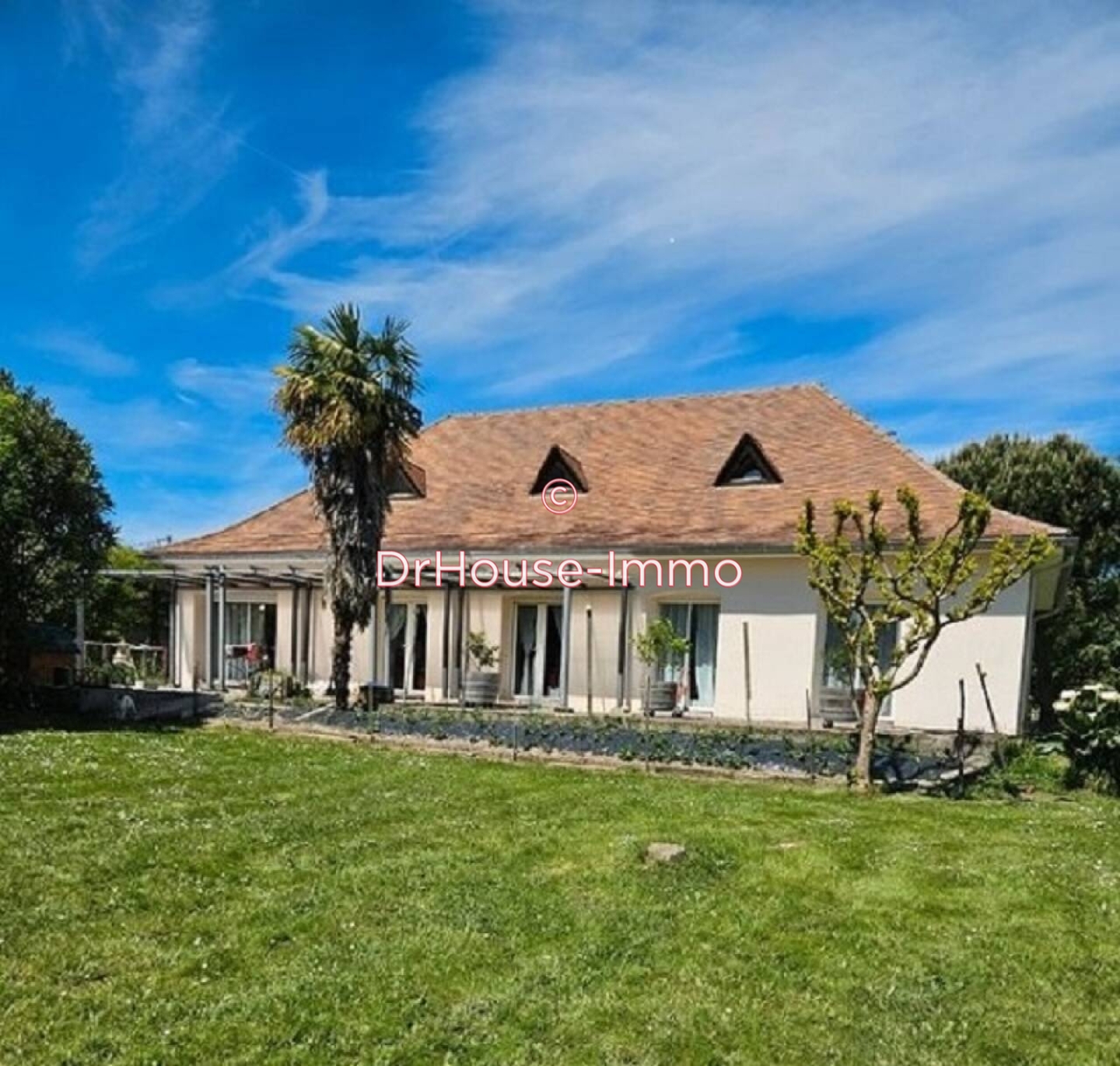 Photo 1 : Vente Maison 6 pièces Saint-Ciers-d'Abzac 160 m²