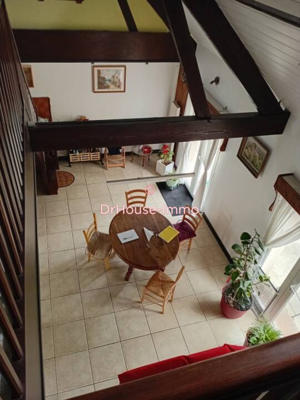 Photo 2 : Vente Maison 6 pièces Saint-Ciers-d'Abzac 160 m²