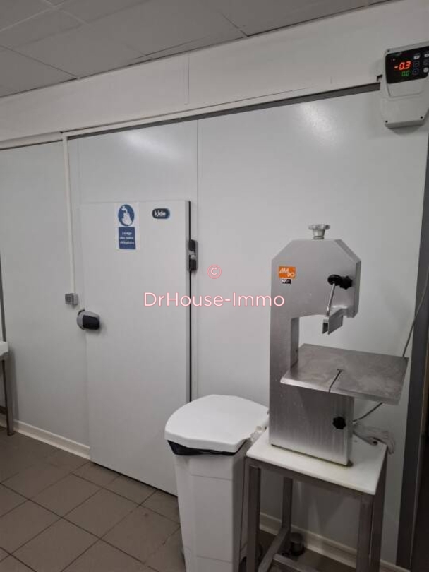 Photo 3 : Vente Commerce 3 pièces Saint-Amand-les-Eaux 100 m²