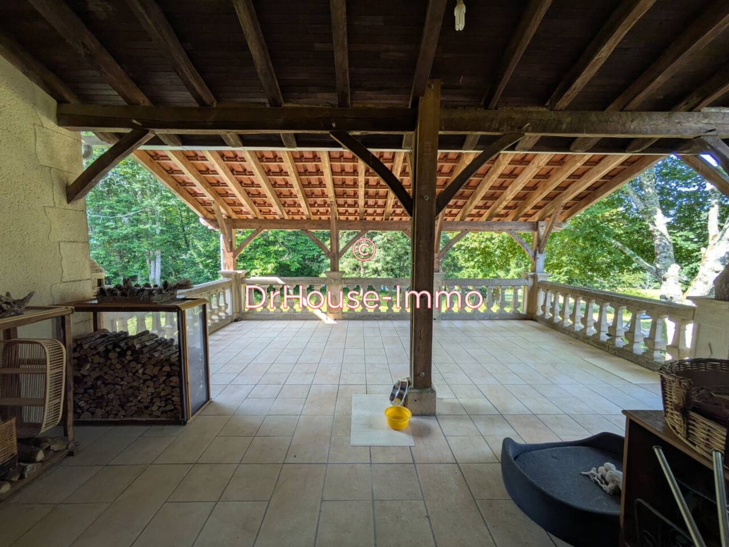 Photo 2 : Vente Maison 8 pièces Frayssinet-le-Gélat 182 m²