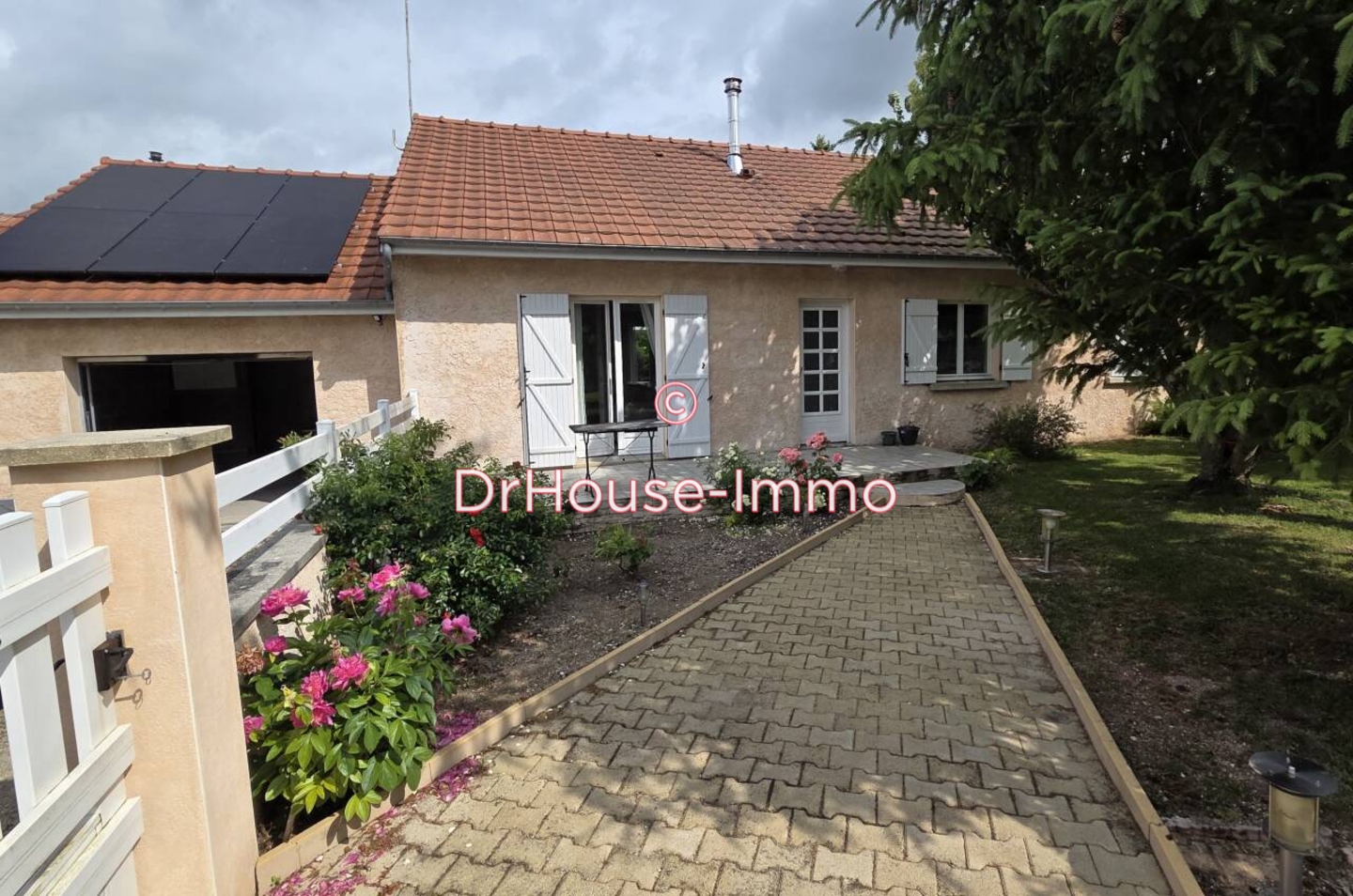 Photo 1 : Vente Maison 5 pièces Aubeterre 104 m²