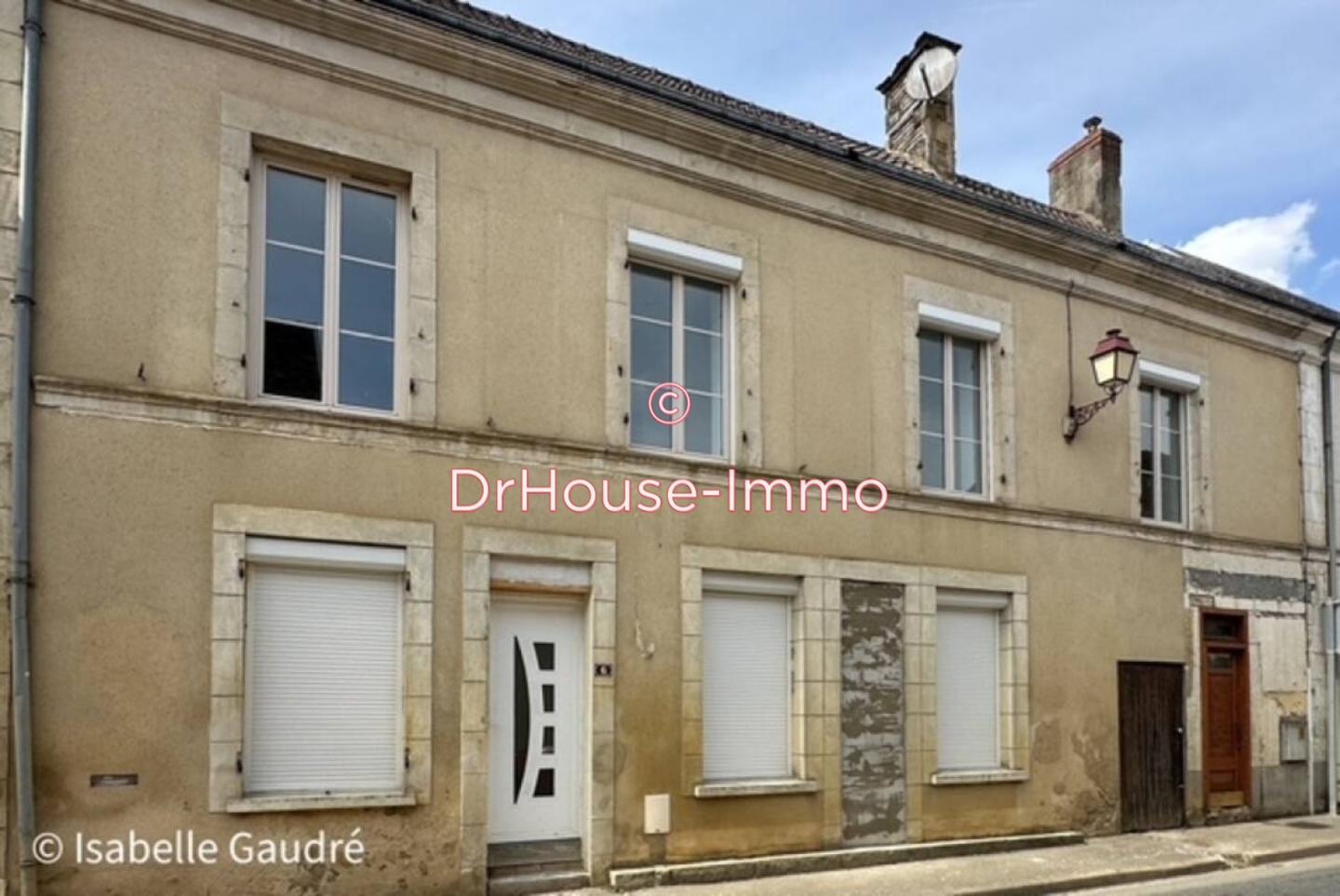 Photo 1 : Vente Maison 7 pièces Courgains 220 m²