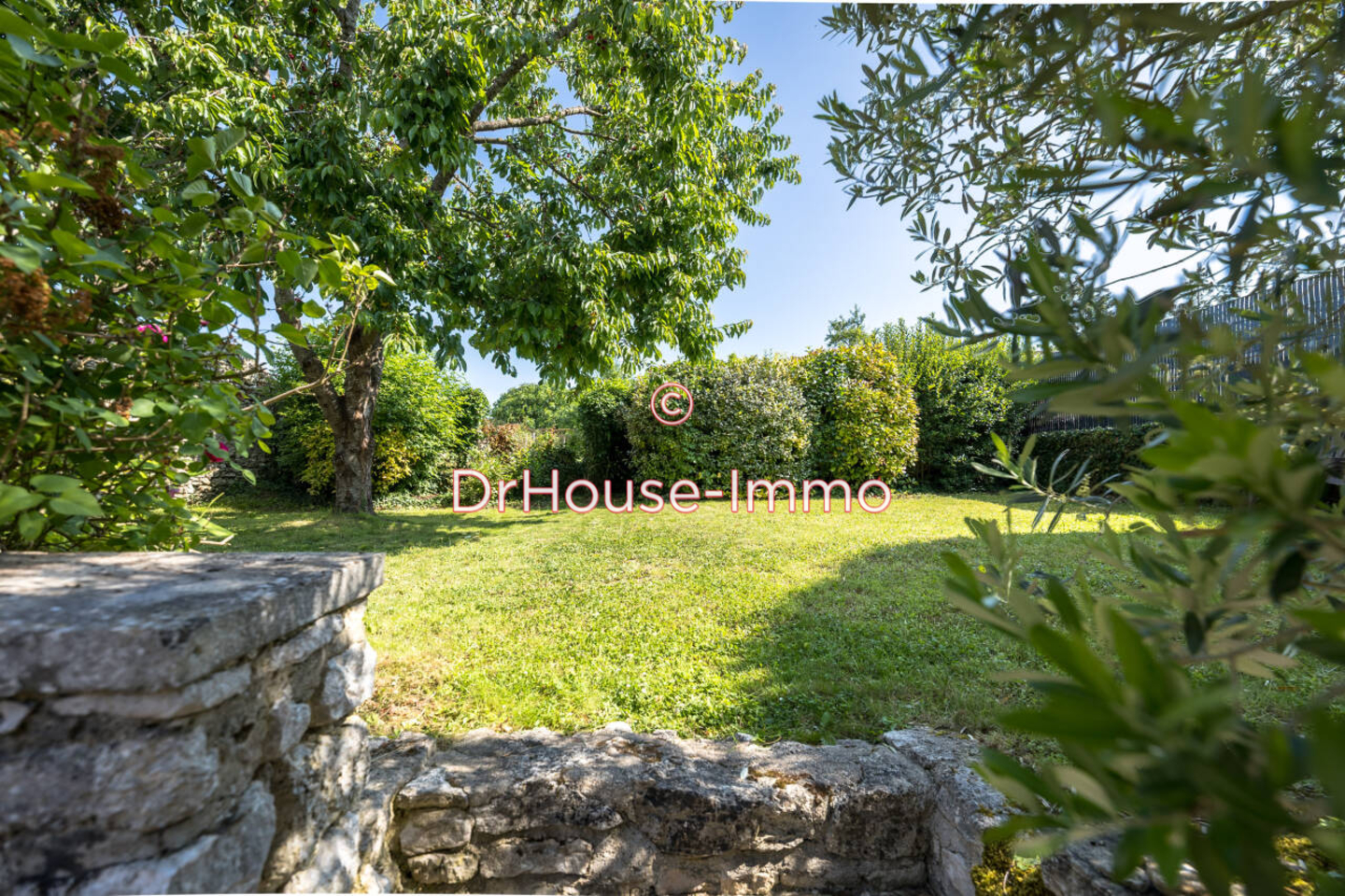 Photo 3 : Vente Maison 8 pièces Breuil-Bois-Robert 165 m²