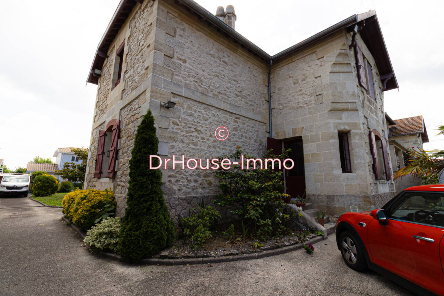 Photo 1 : Vente Maison 9 pièces Parempuyre 205 m²