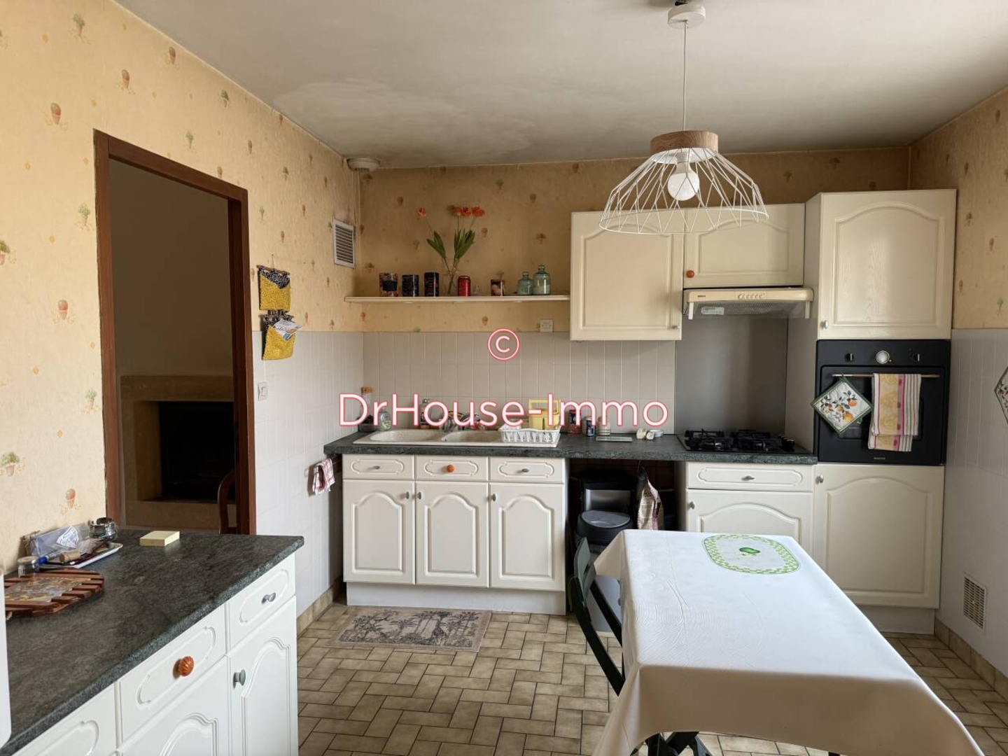 Photo 3 : Vente Maison 5 pièces Neuville-de-Poitou 115 m²