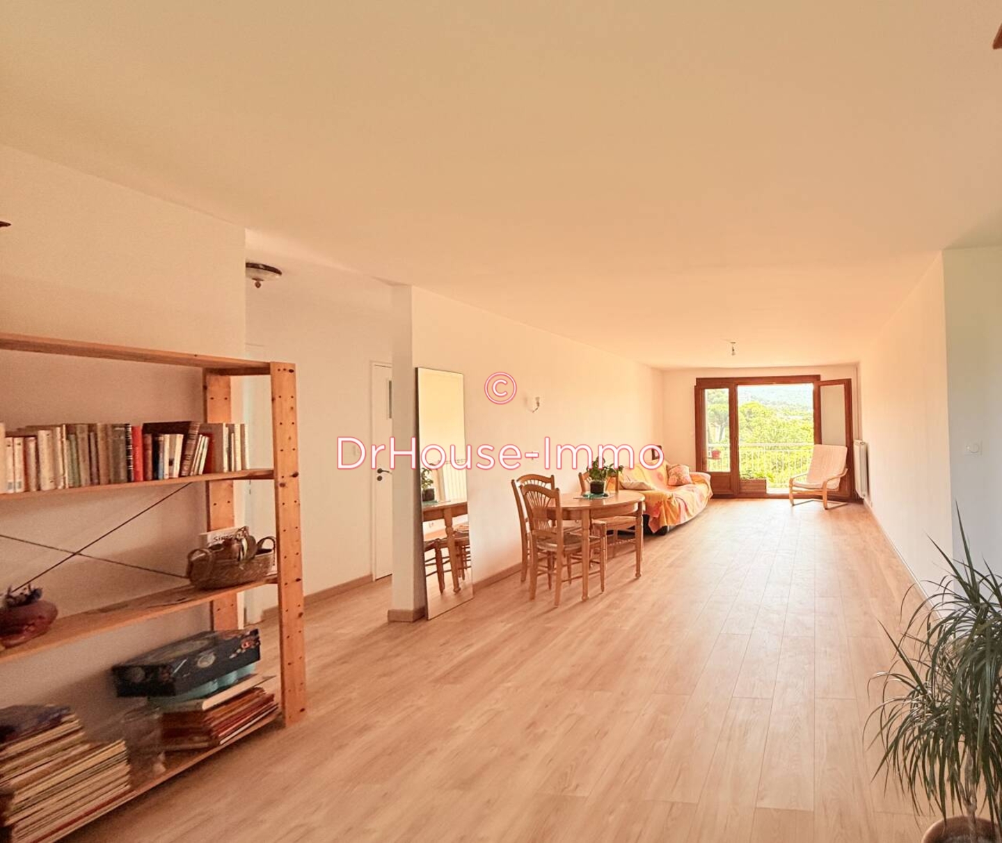 Photo 2 : Vente Appartement 4 pièces Marseille 72 m²