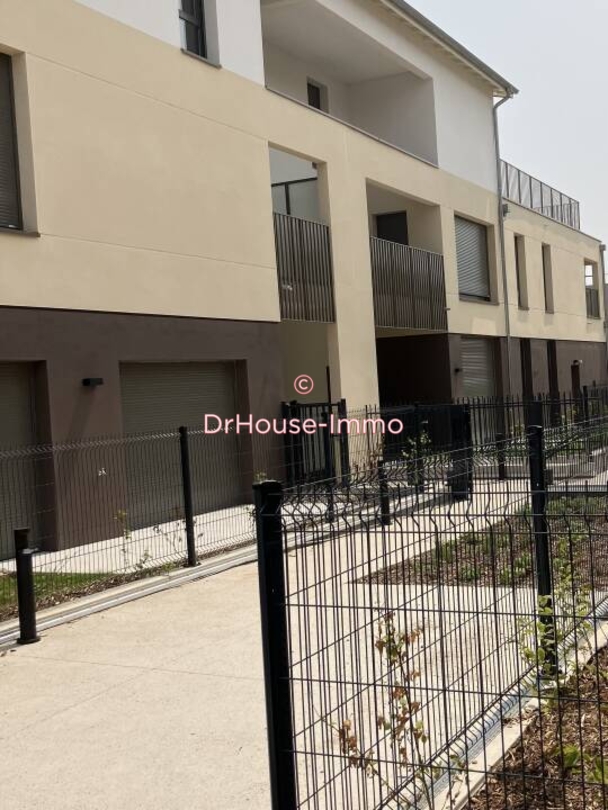 Photo 2 : Vente Appartement 3 pièces Saint-Bonnet-de-Mure 65 m²