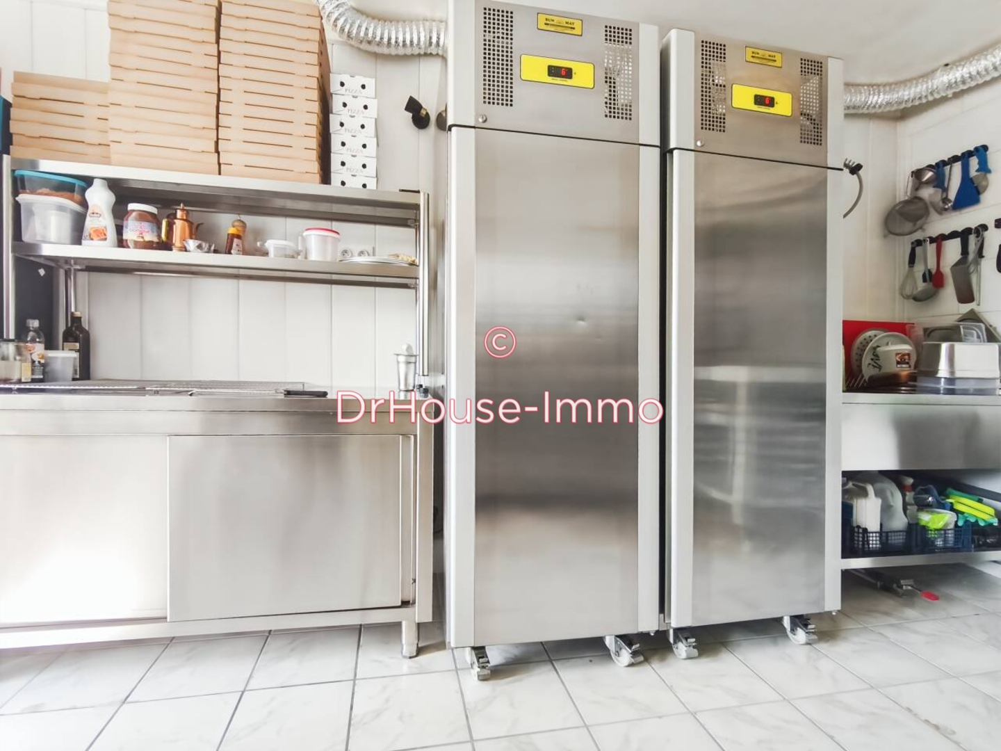 Photo 3 : Vente Commerce 2 pièces Solliès-Pont 27 m²