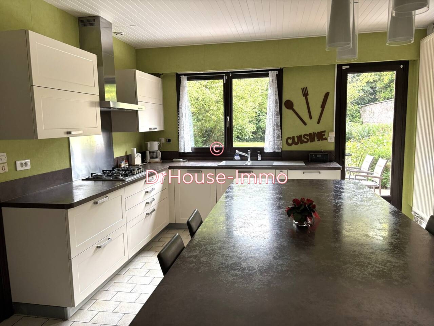 Photo 2 : Vente Maison 8 pièces Armentières 240 m²