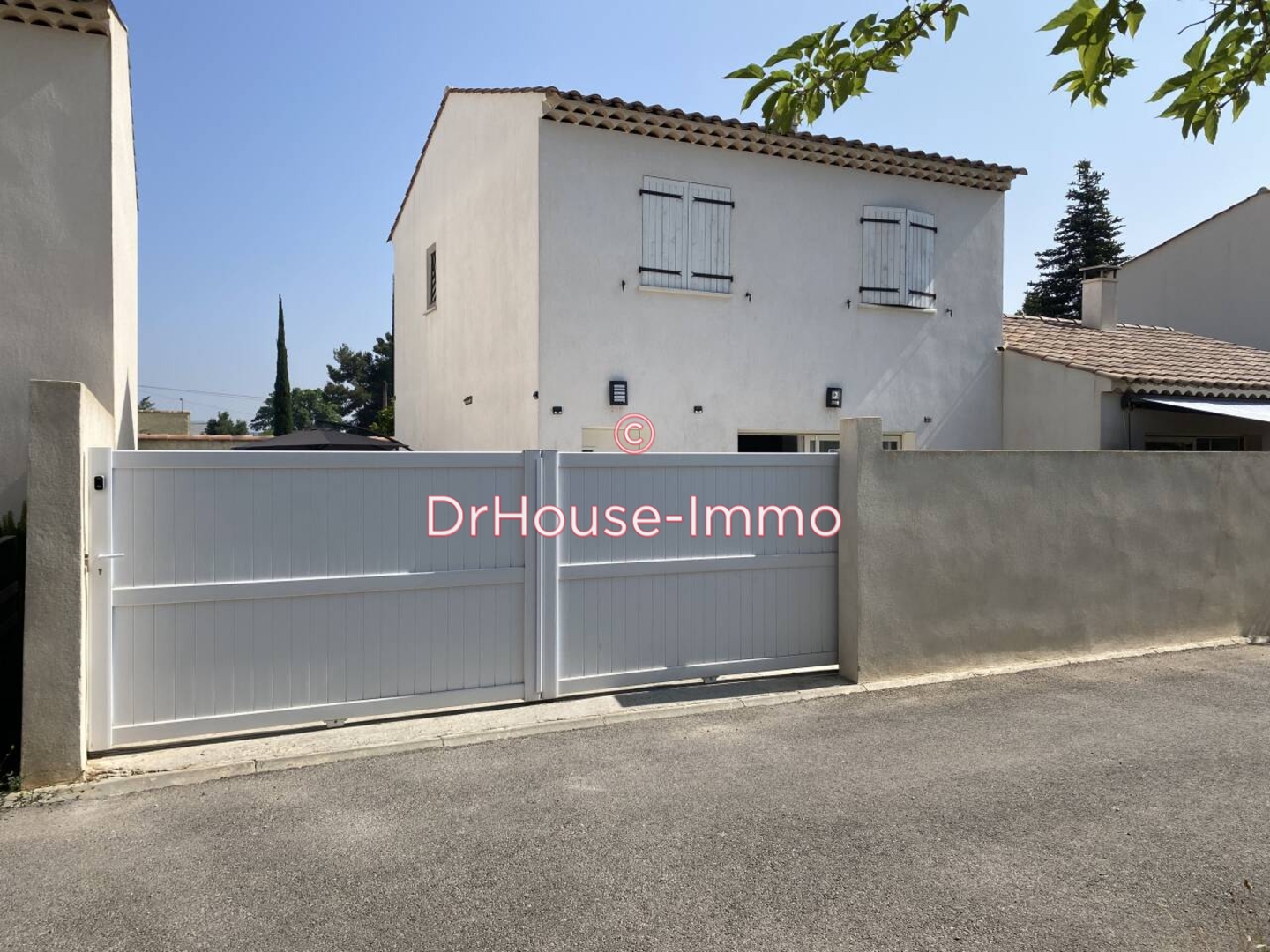 Photo 1 : Vente Maison 4 pièces Saint-Maximin-la-Sainte-Baume 90 m²
