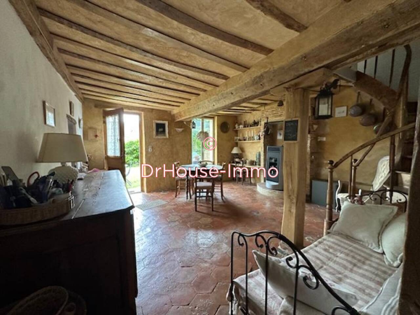 Photo 2 : Vente Maison 6 pièces Bellou-le-Trichard 95 m²