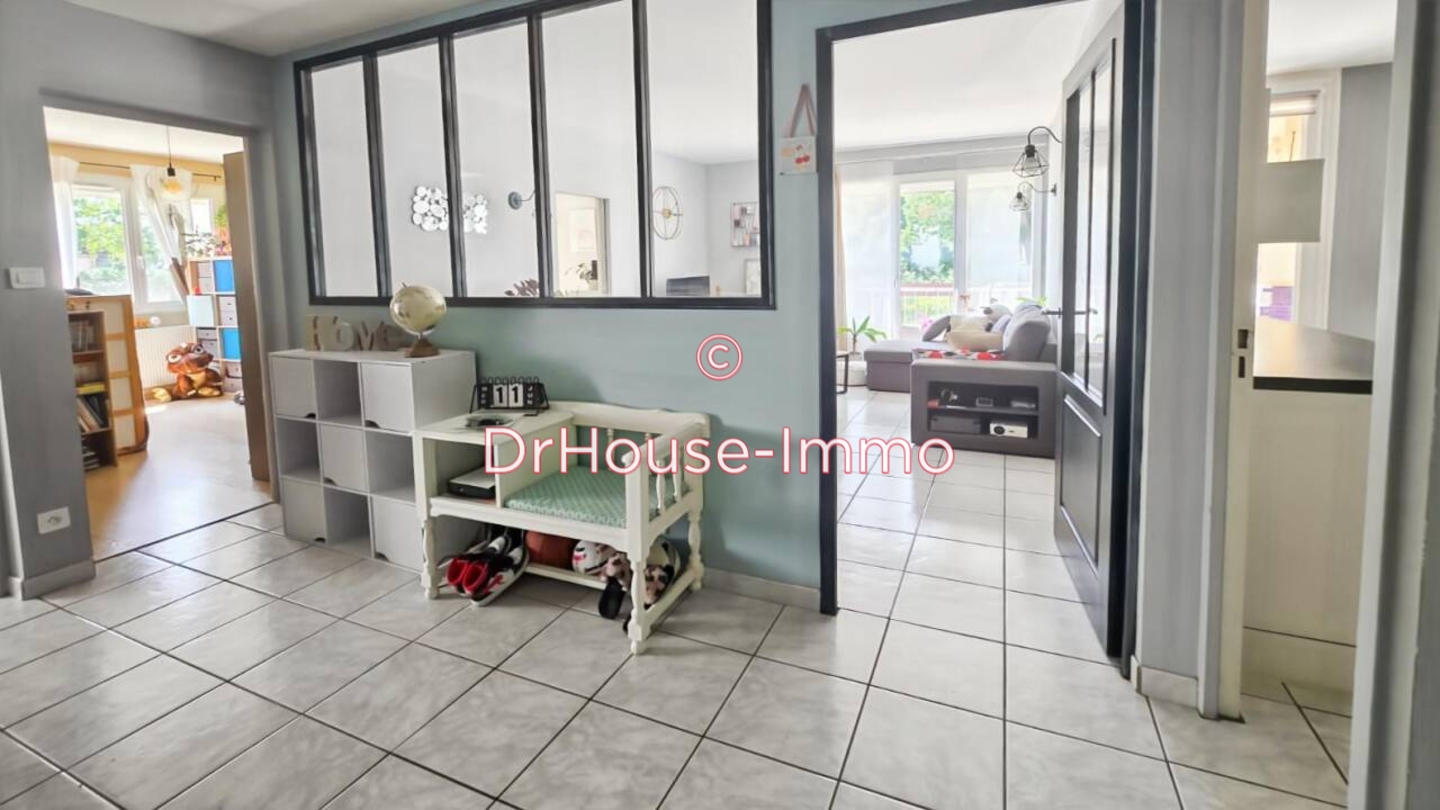 Photo 2 : Vente Appartement 4 pièces Chevigny-Saint-Sauveur 74 m²