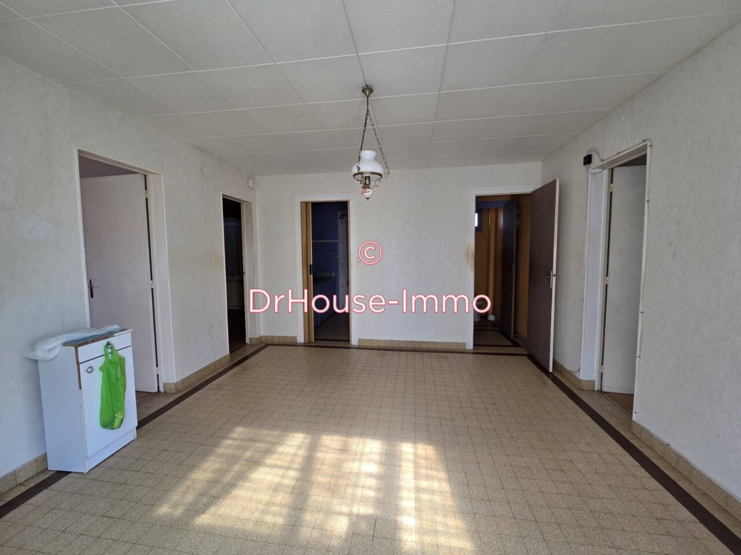 Photo 2 : Vente Appartement 8 pièces Chasseneuil-du-Poitou 108 m²