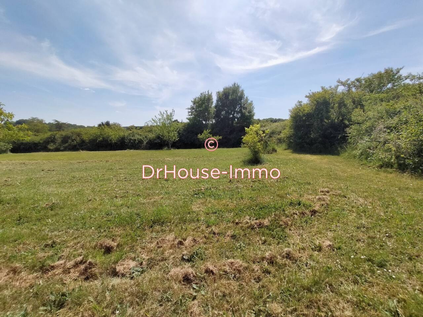 Photo 3 : Vente Terrain La Roche-Posay 950 m²