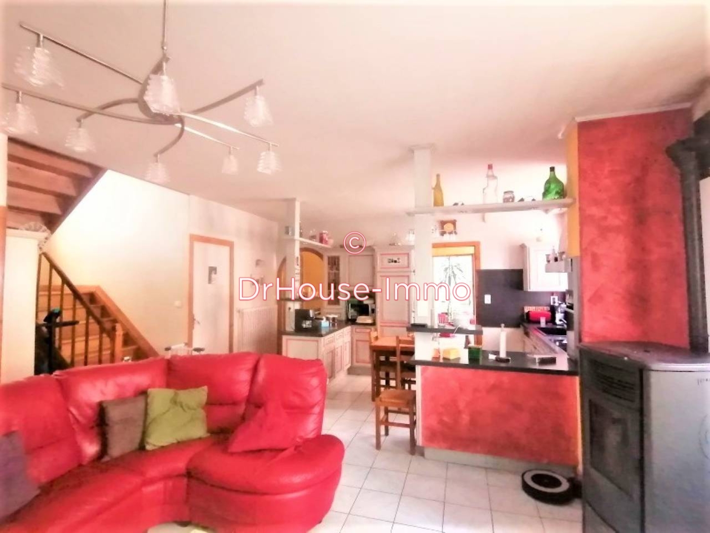Photo 2 : Vente Maison 6 pièces Polignac 198 m²