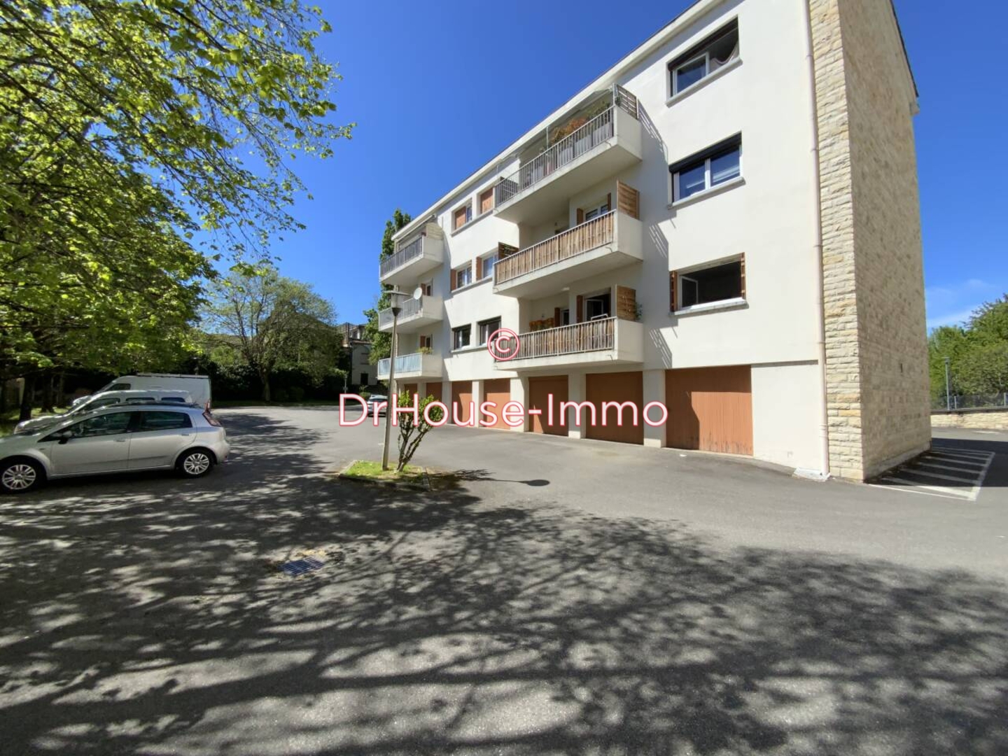 Photo 1 : Vente Appartement 4 pièces Cahors 77 m²