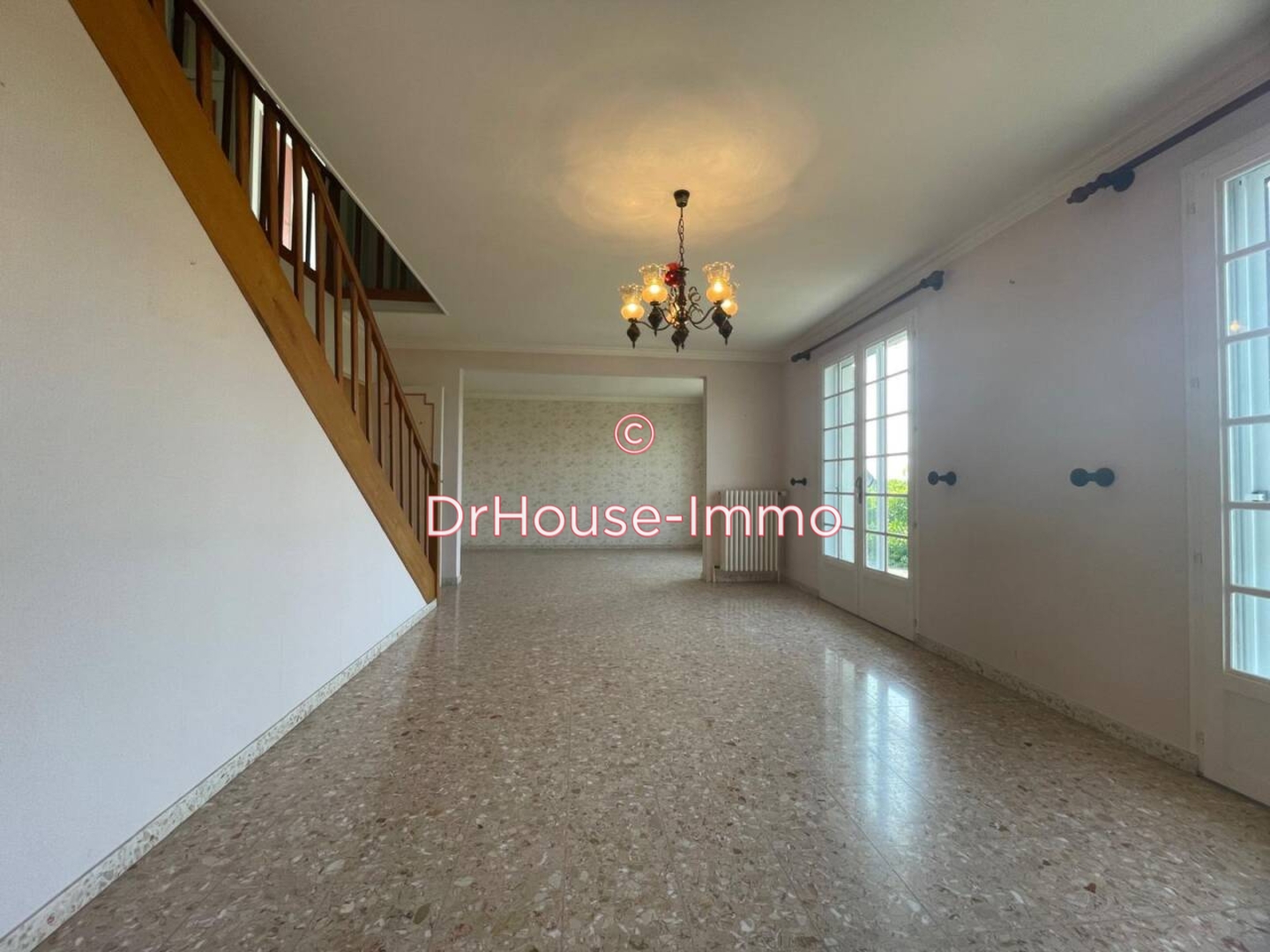 Photo 2 : Vente Maison 6 pièces Dordives 140 m²