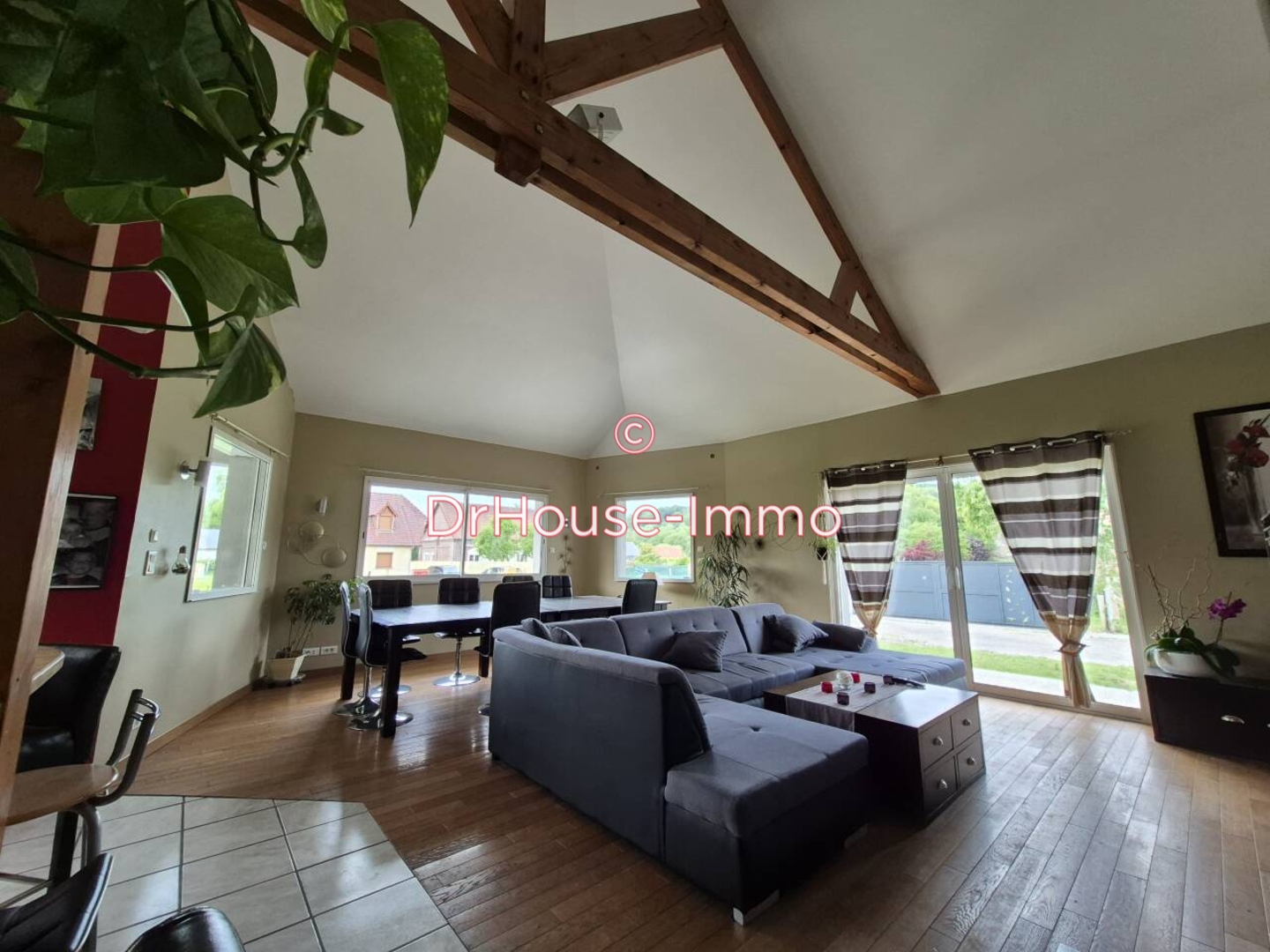 Photo 2 : Vente Maison 8 pièces Anneville-sur-Scie 166 m²