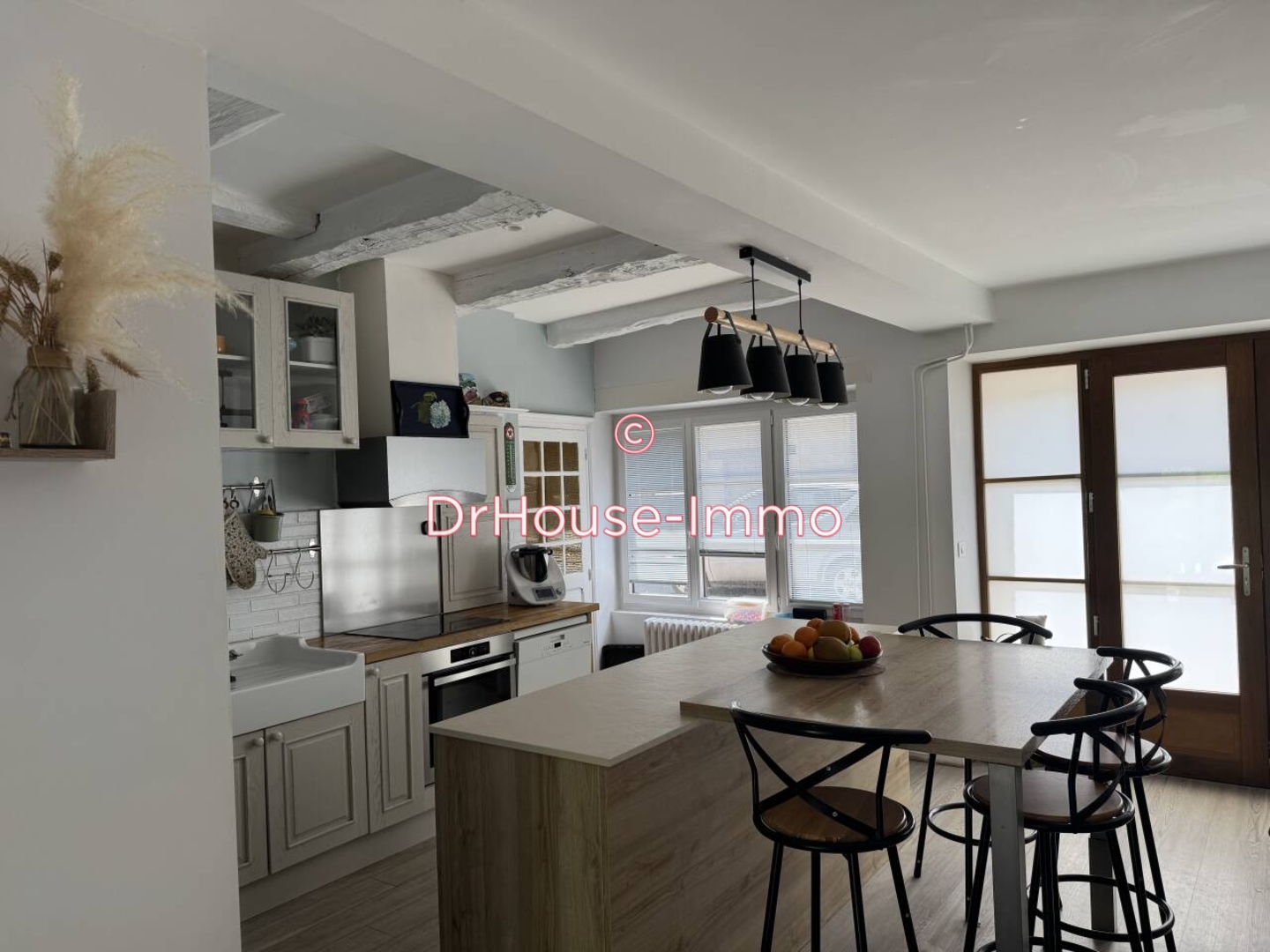 Photo 3 : Vente Maison 8 pièces Saint-Yrieix-la-Perche 165 m²