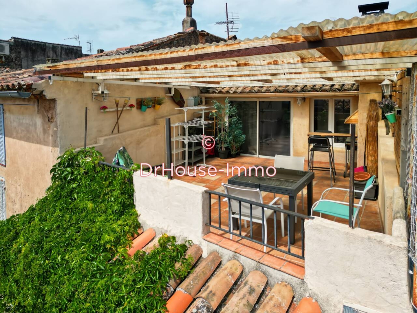 Photo 3 : Vente Maison 3 pièces Le Val 130 m²