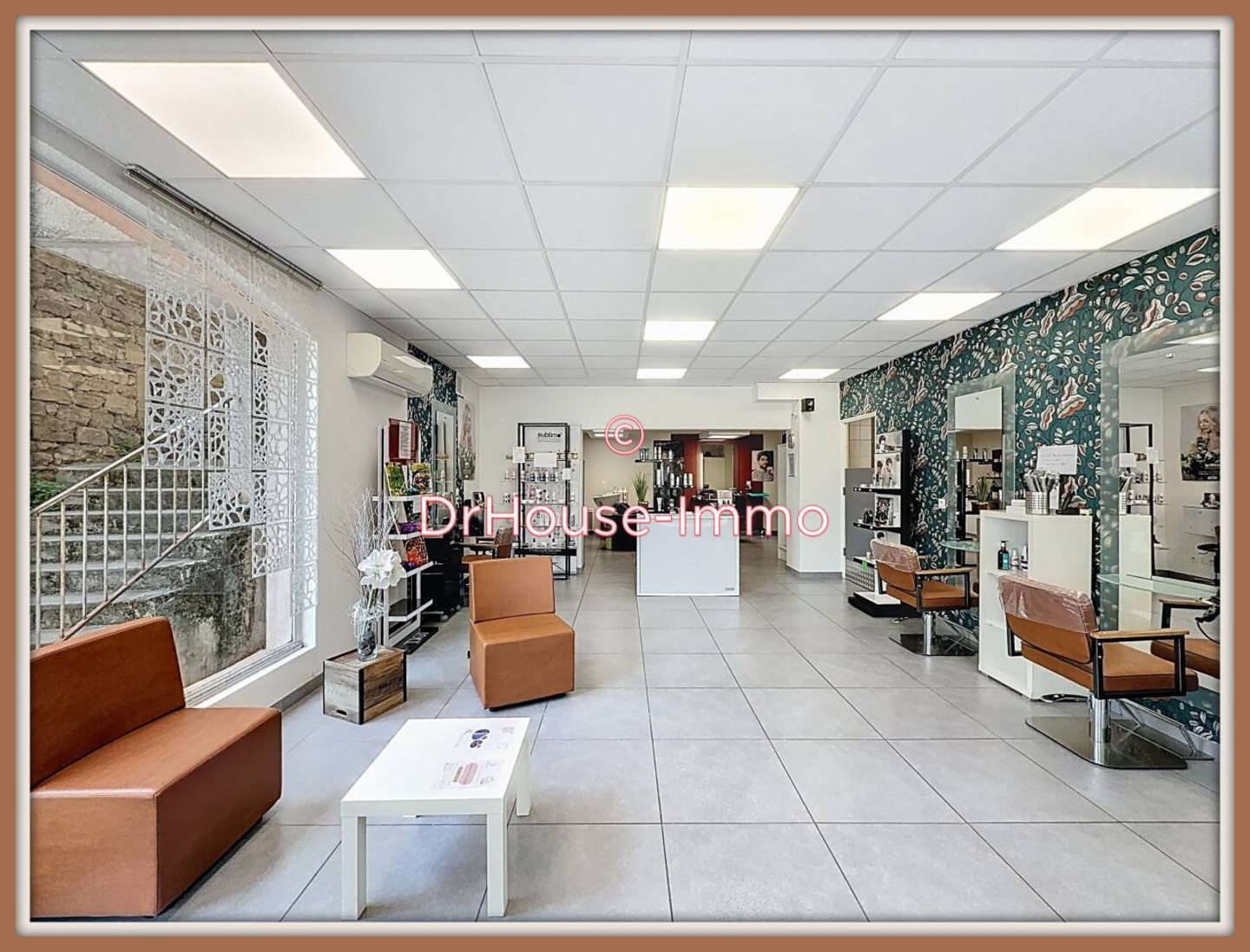 Photo 2 : Vente Commerce  Peyrins 90 m²