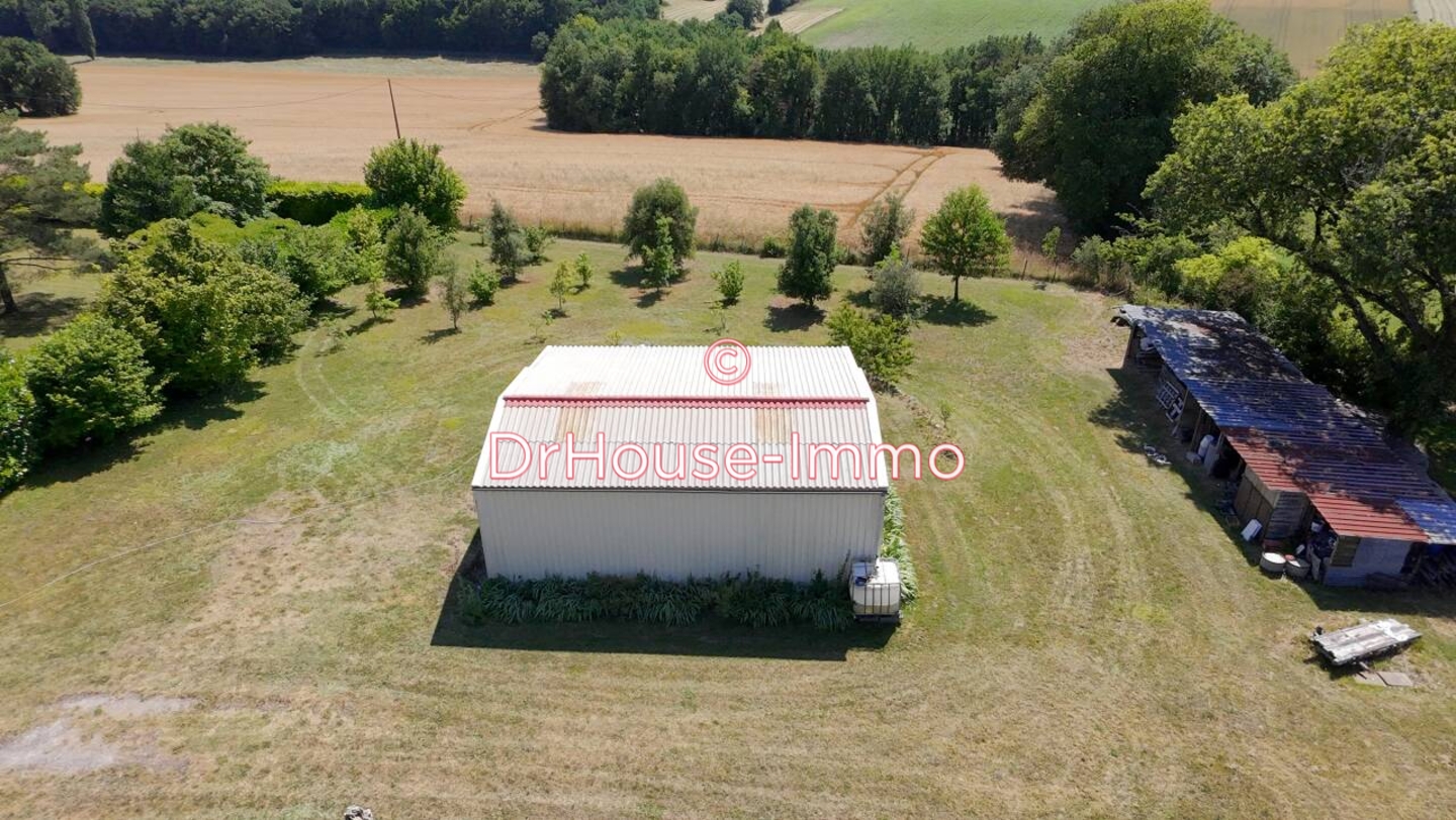 Photo 1 : Vente Maison 1 pièce Léguillac-de-l'Auche 60 m²