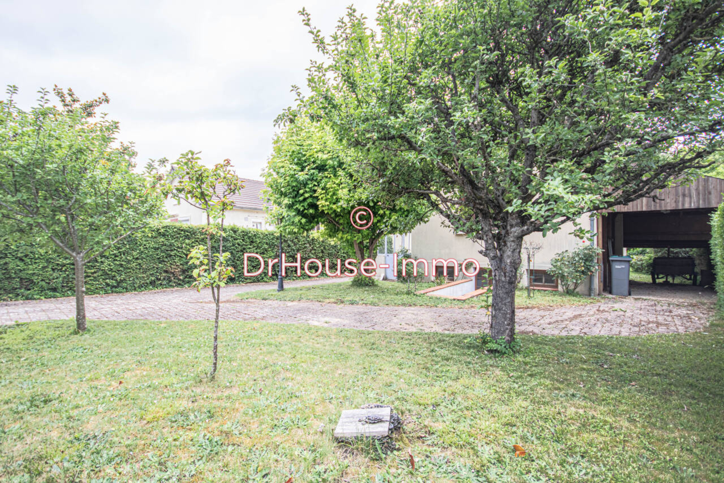 Photo 1 : Vente Maison 5 pièces Follainville-Dennemont 119 m²